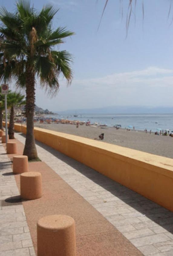 Appartamento Vicolo A Mare, Mazzeo Esterno foto